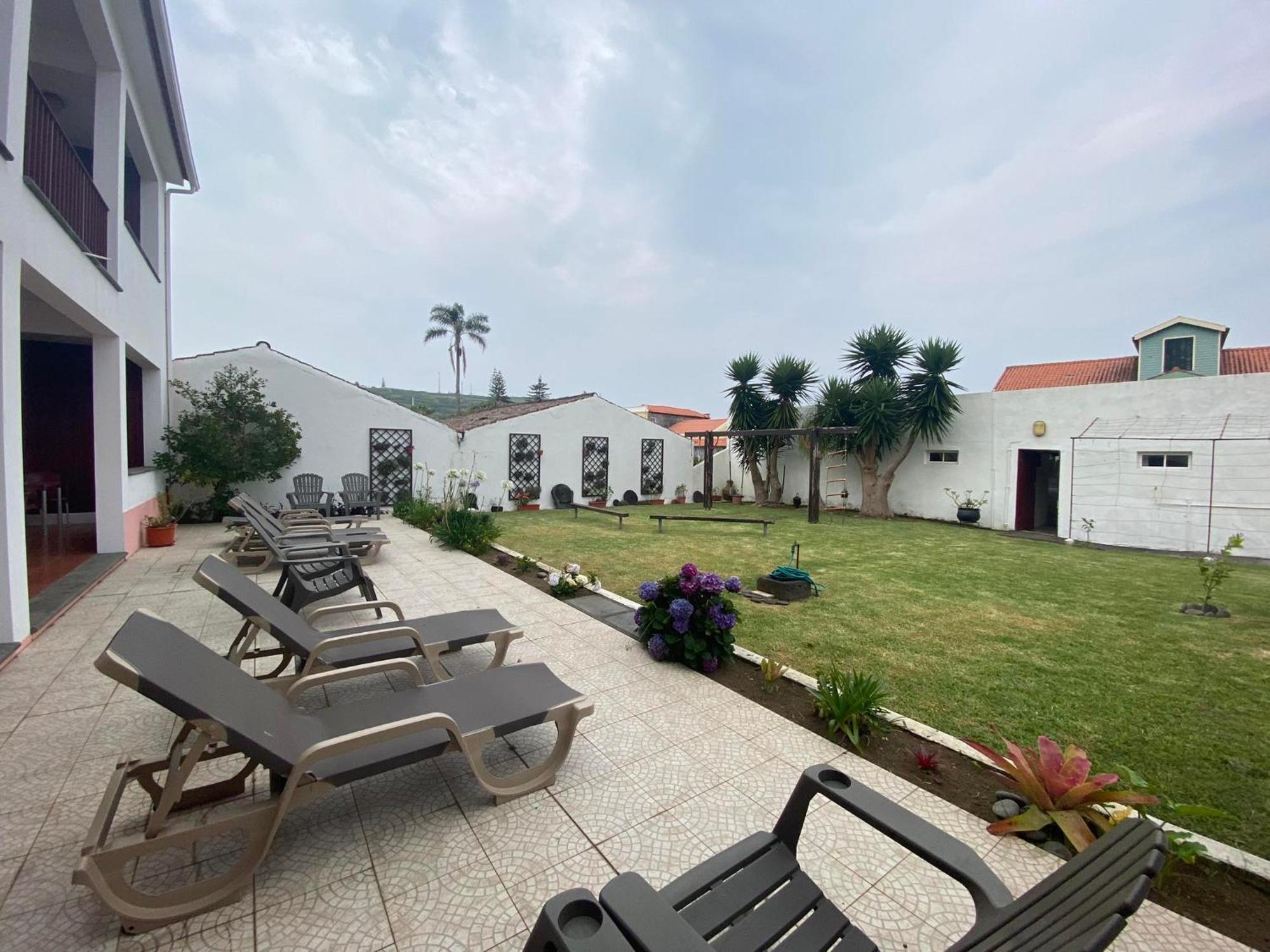 Apartamentos Sao Joao Horta  Luaran gambar