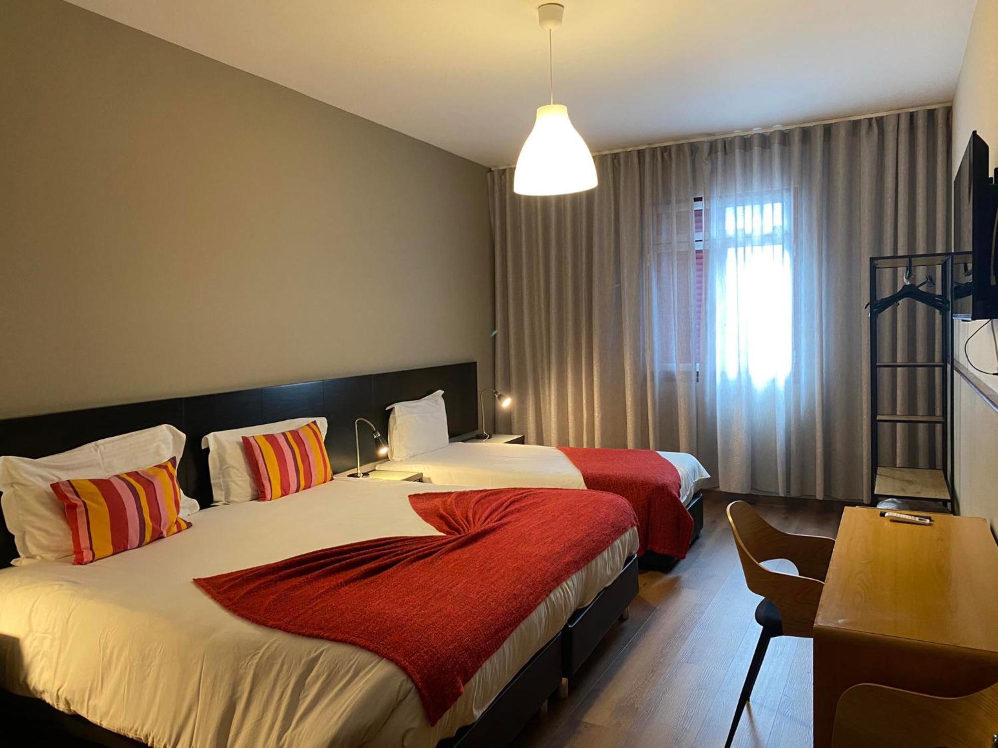 Apartamentos Sao Joao Horta  Luaran gambar