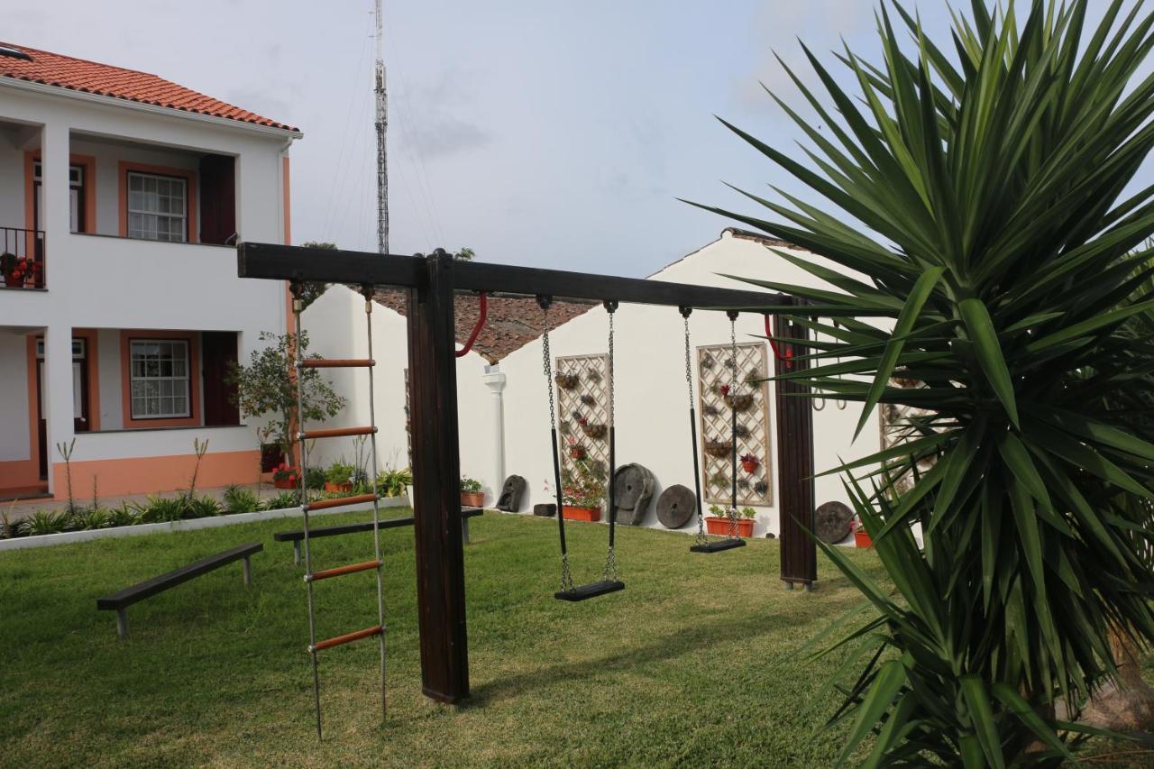Apartamentos Sao Joao Horta  Luaran gambar